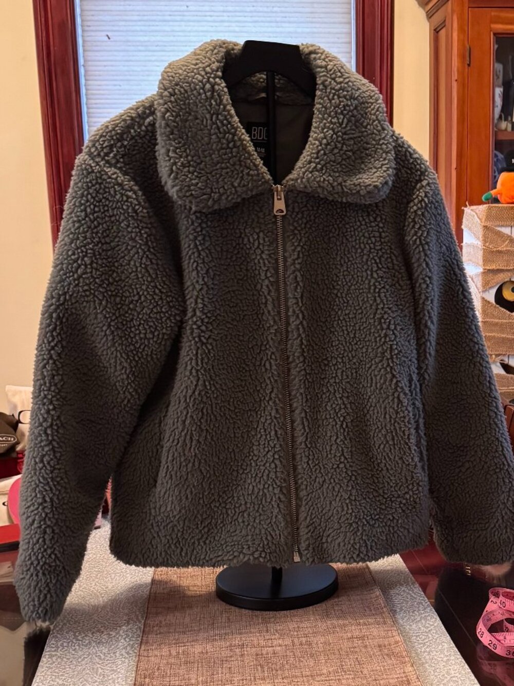Urban Outfitters BDG Sage Green Sherpa Fleece Full Zip Jacket M